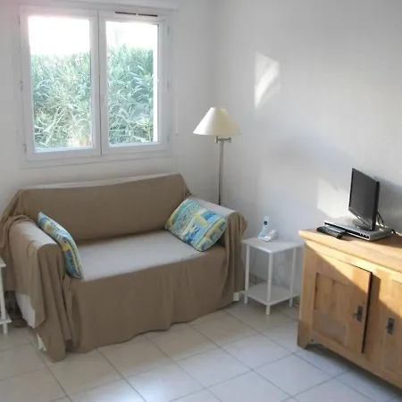 2 Pieces Proche Centre Et Apartman *